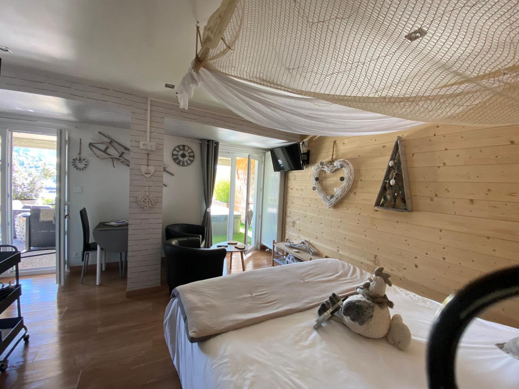 Au Nid Cosy D'Isa A Gerardmer Vosges - Spas Privatifs Buitenkant foto